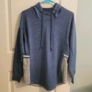 New climate sport top with reflective strip